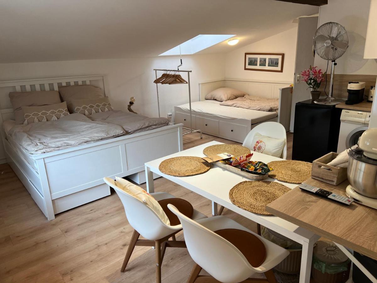 Ferienwohnung Landleben Fuer 2-3 Personen Edesheim Exterior foto